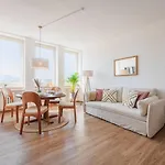Stay Awesome - Himmelsstürmer Apartments im City-Zentrum Kassel, Netflix